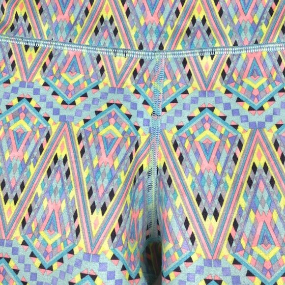 Ivivva Cropped Leggings Girls Size 12 Abstract Print Multicolored PT-2251 - Picture 3 of 10
